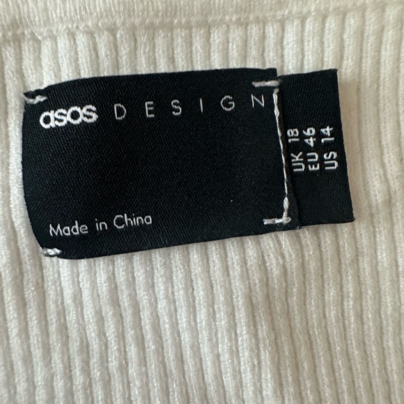 White Ribbed Long Sleeve Top - Picture 2 of 2